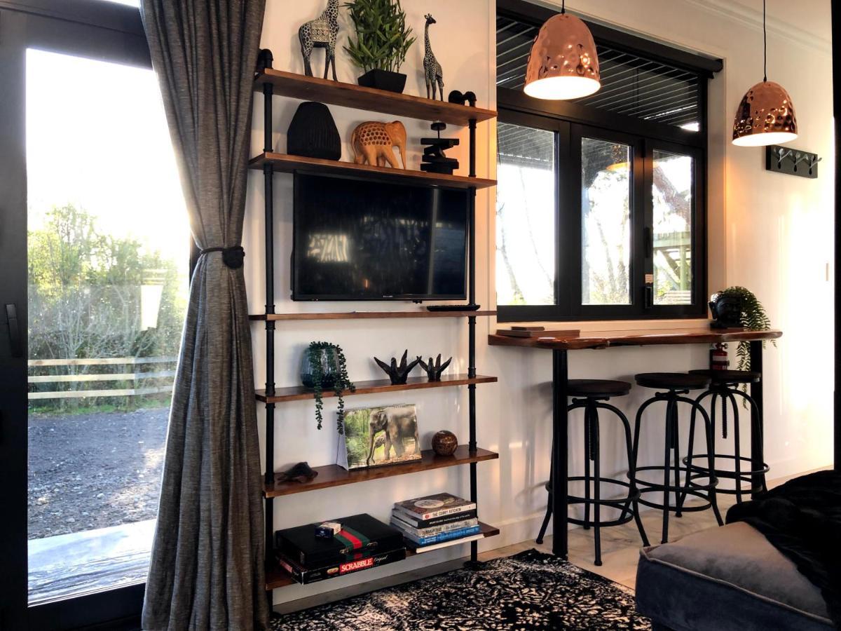 Tiny Home Luxury Farm Escape New Plymouth Egmont Village Экстерьер фото
